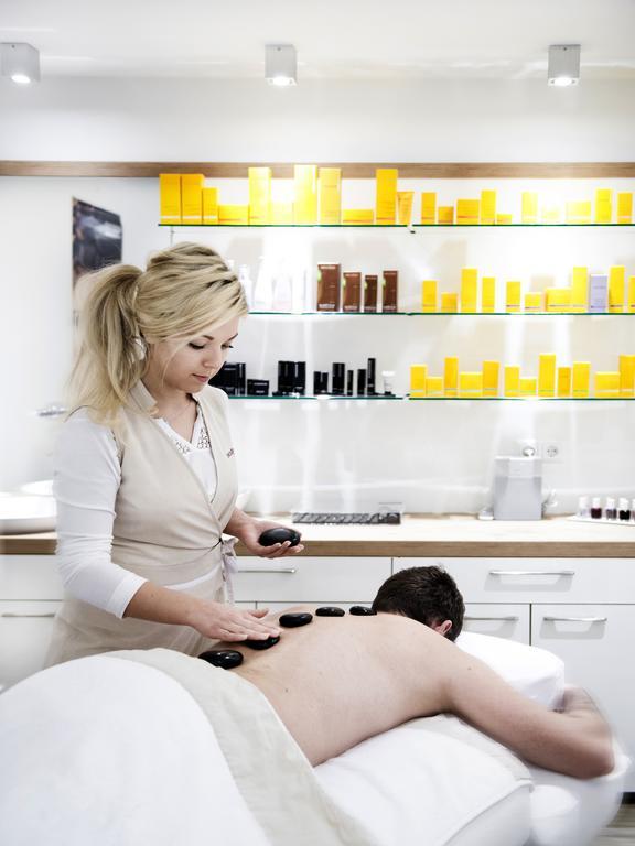 Gaestehaus Holzer 콘스탄츠 외부 사진
