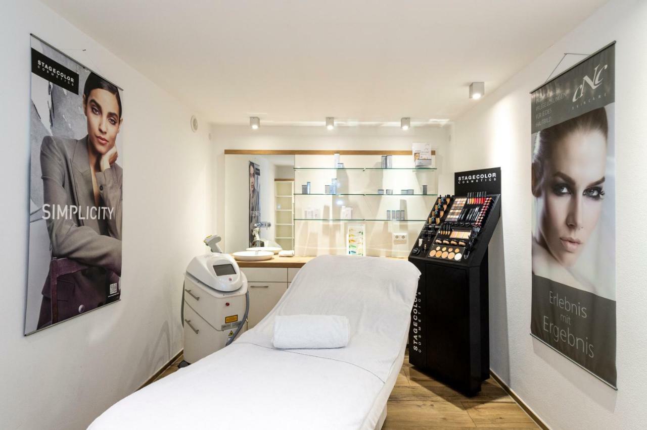 Gaestehaus Holzer 콘스탄츠 외부 사진