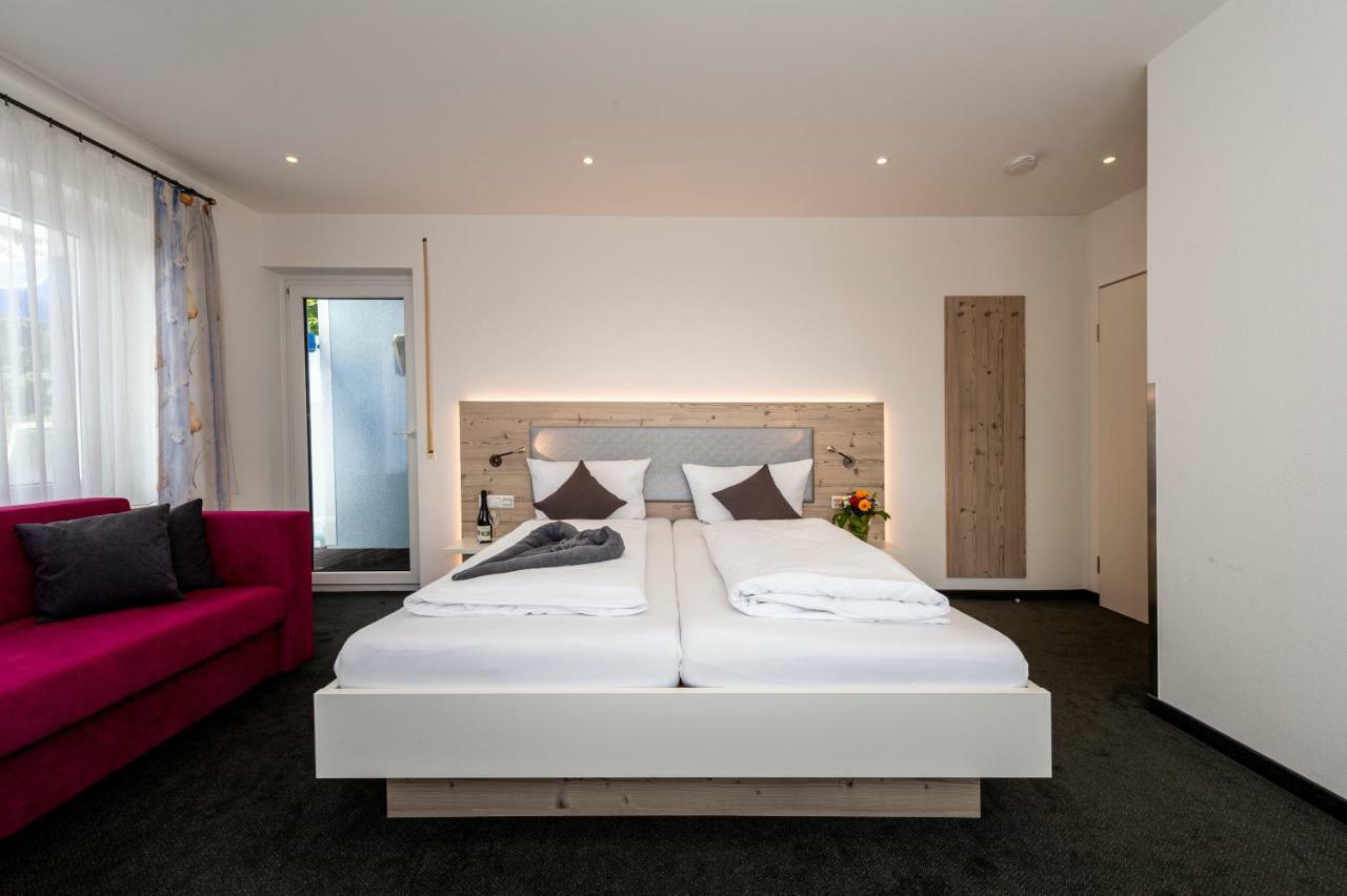 Gaestehaus Holzer 콘스탄츠 외부 사진